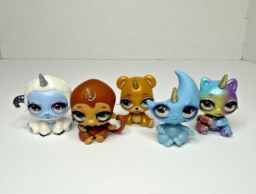 Lotto figurine a sorpresa - a,